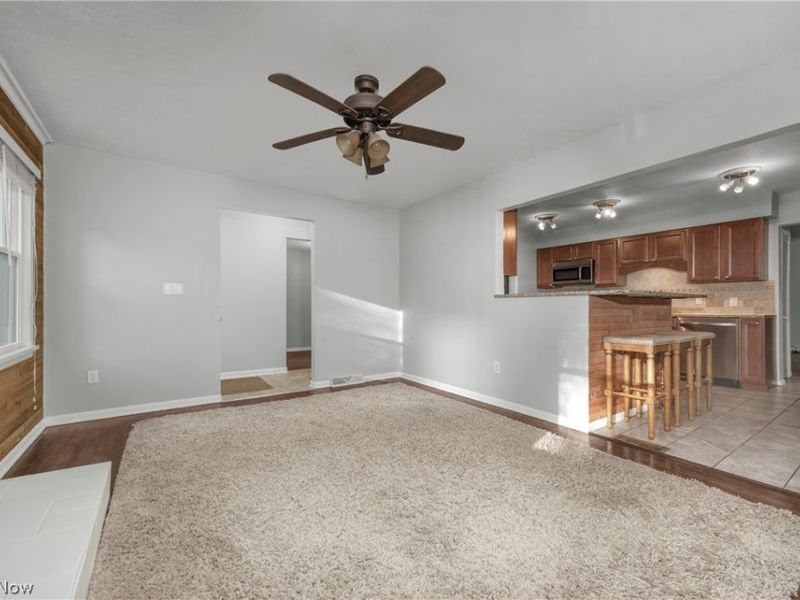 318 Bellaire Road, Avon Lake, OH 44012 Photo 9