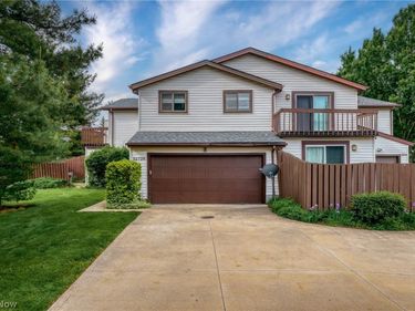 32726 Washington Court, Solon, OH 44139