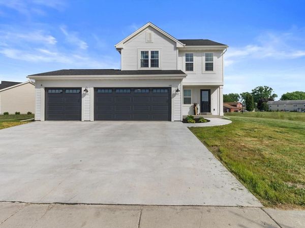 150 N Taft AVENUE, Jefferson, WI 53549