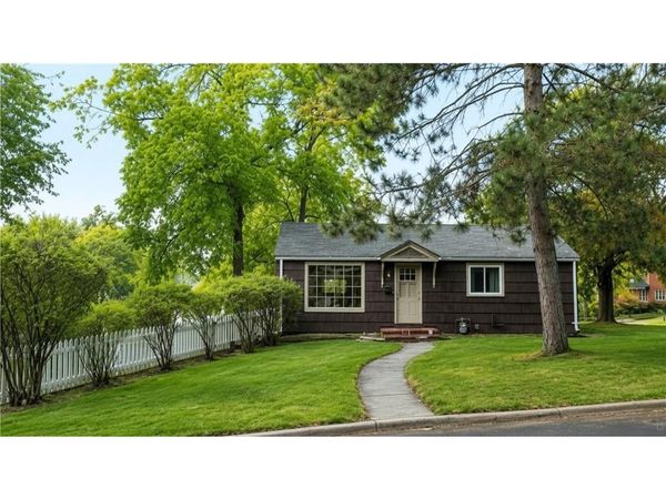 823 Elm Street, Hudson, WI 54016