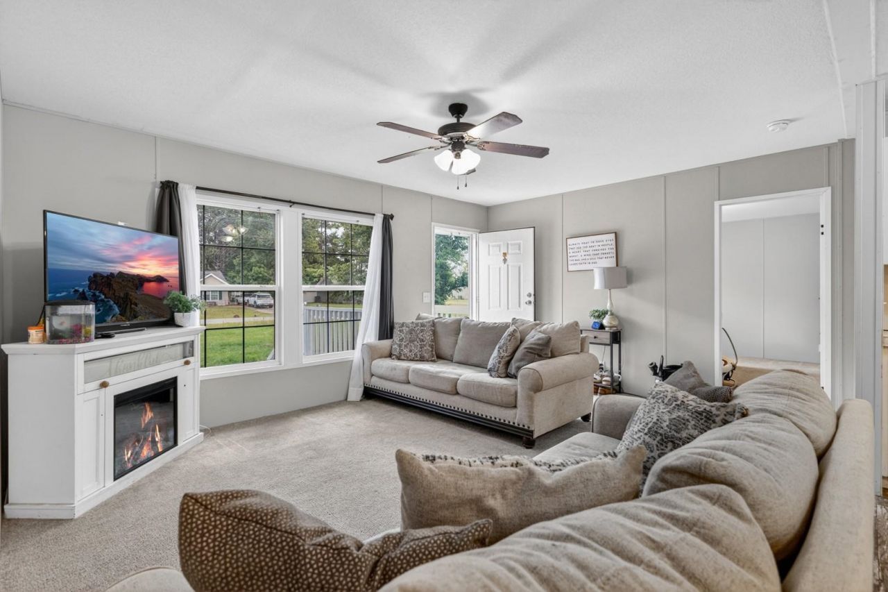 1364 Tidway Circle Photo 10