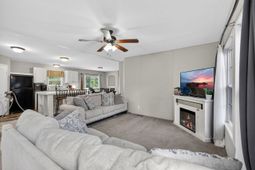 1364 Tidway Circle photo 4