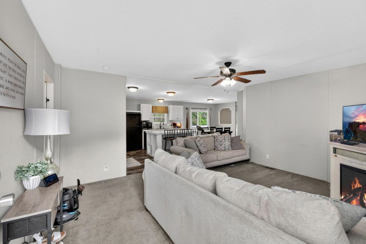 1364 Tidway Circle Photo 6