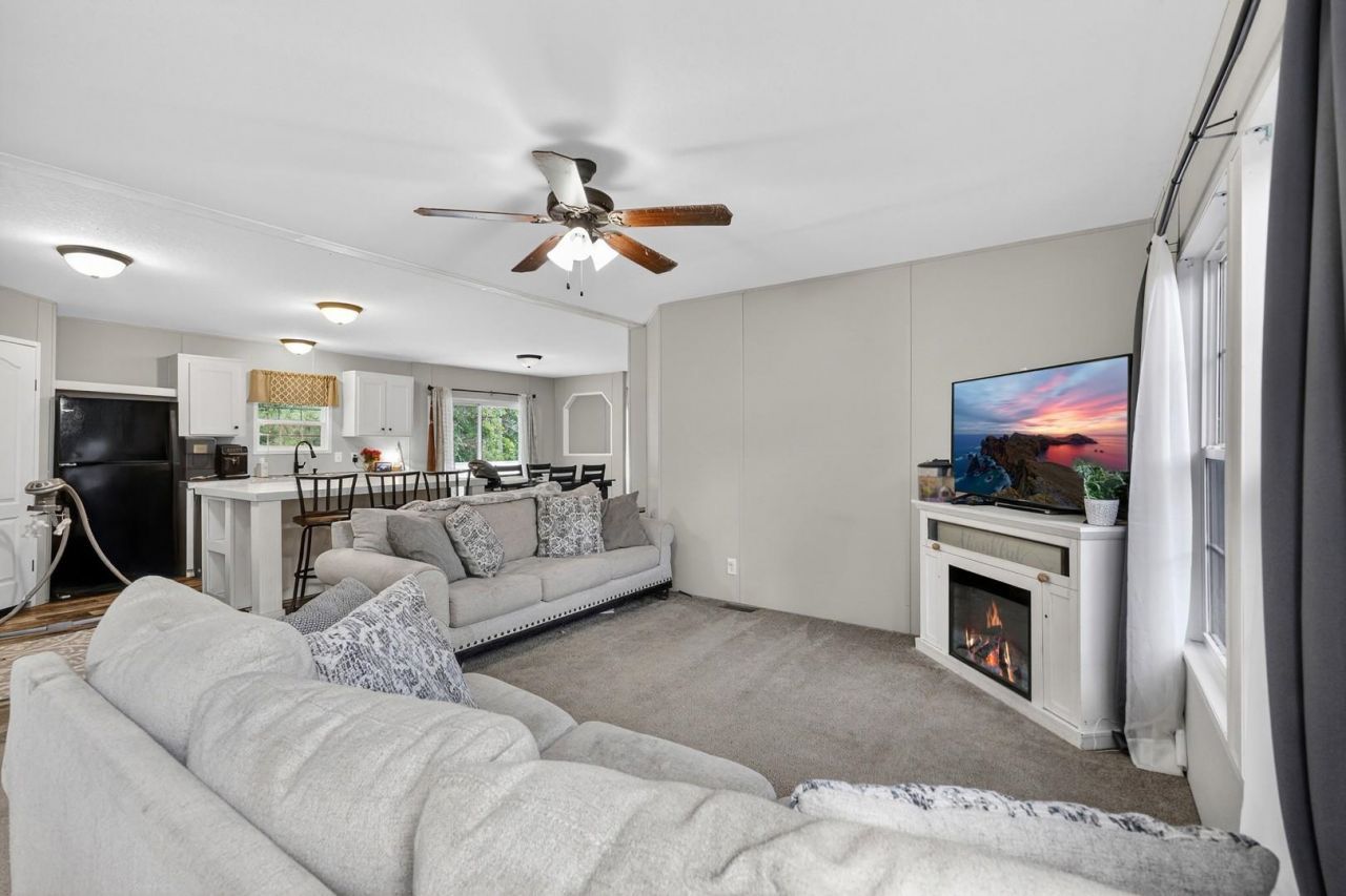 1364 Tidway Circle Photo 8