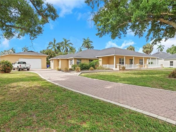1357 Osceola DR, FORT MYERS, FL 33901