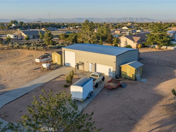 11526 Prairie, Oak Hills, CA 92344