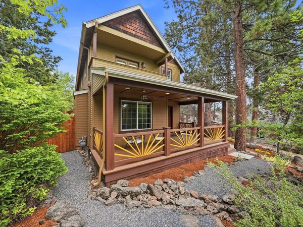 2158 NW Torrey Pines, Bend, OR 97703