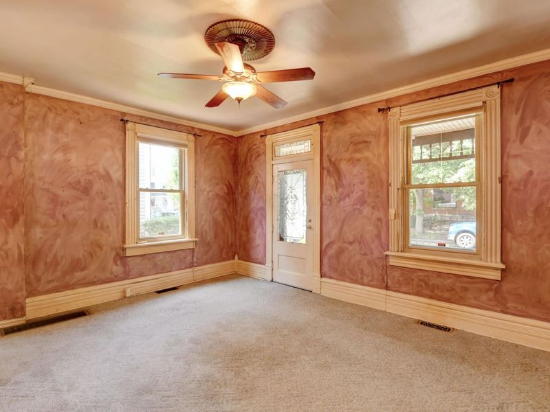 471 E Beck Street, Columbus, OH 43206 Photo 8
