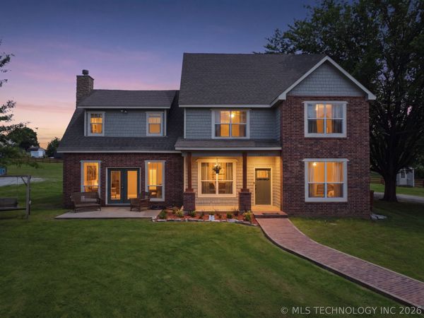 14252 E Lake Drive , Claremore, OK 74017