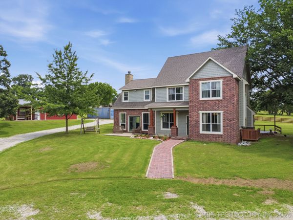 14252 E Lake Drive , Claremore, OK 74017