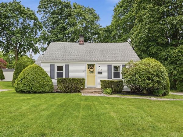 144 Holden Street, Worcester, MA 01606