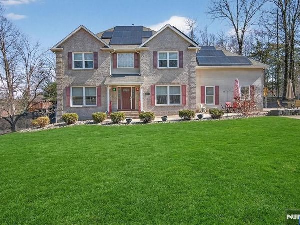 15 Hidden Valley Road, NEWTON, NJ 07860