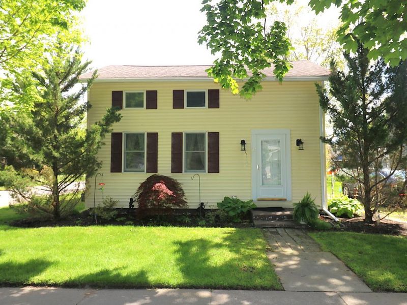 62 S Huron Street, Milan, OH 44846 Photo 1