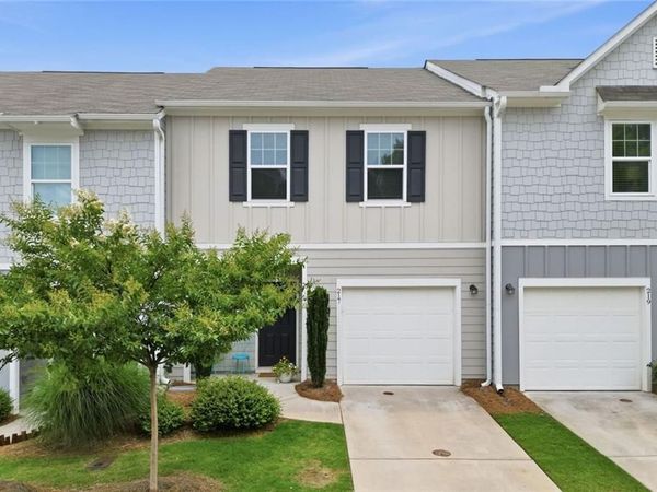 217 Grand Central Way , Cartersville, GA 30120