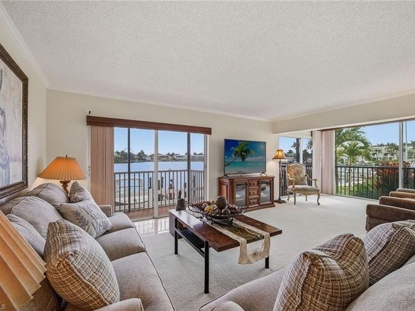 3000 Gulf Shore BLVD N, Unit 101, NAPLES, FL 34103