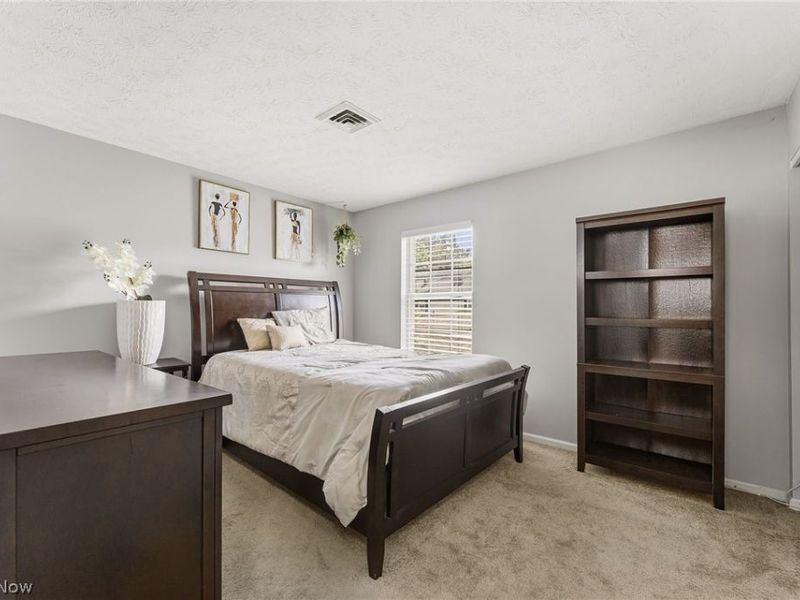 1005 Trevitt Circle N, Euclid, OH 44143 Photo 15