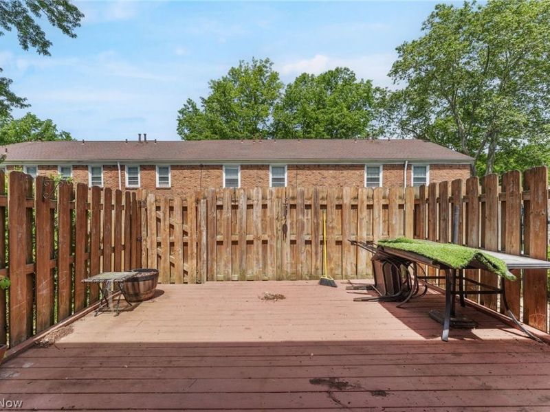 1005 Trevitt Circle N, Euclid, OH 44143 Photo 32