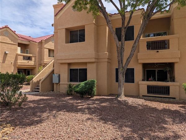 900 Heavenly Hills Court, Unit 207, Las Vegas, NV 89145