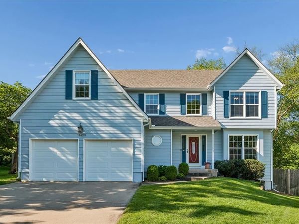 11429 S Northwood Circle, Olathe, KS 66061