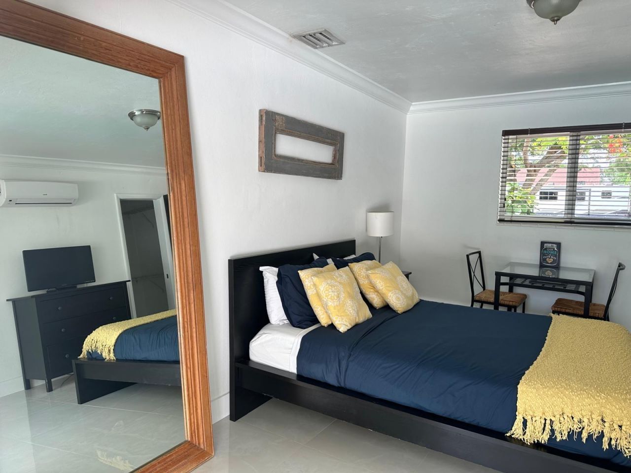2645 Scott Street, Hollywood, FL 33020 Photo