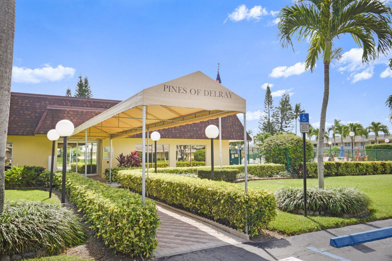 1141 Calamondin Terrace, Unit 202, Delray Beach, FL 33445 Photo