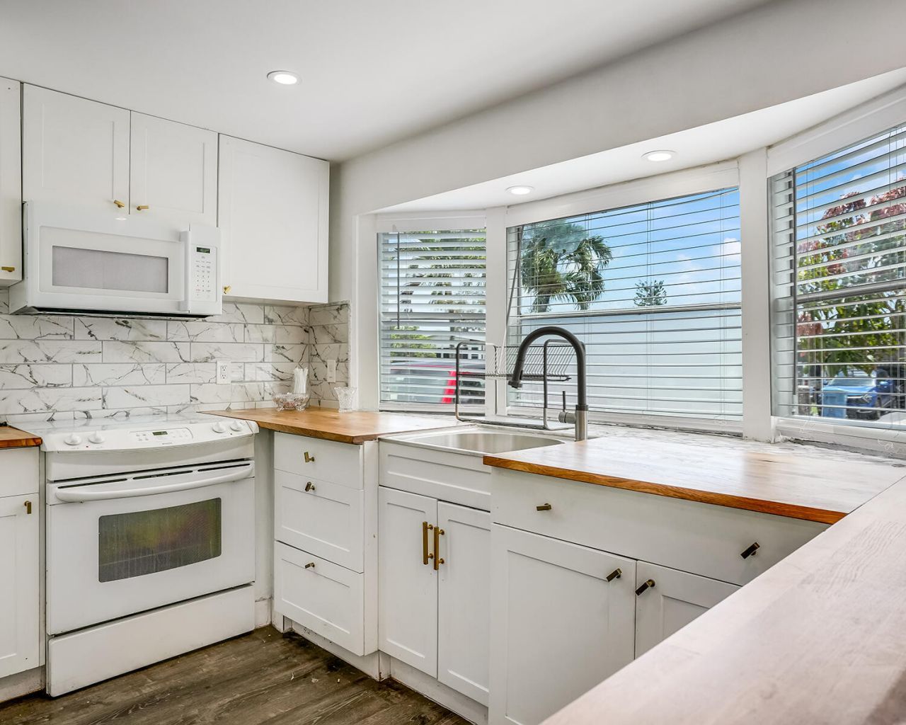 5311 SW 23rd Terrace, Fort Lauderdale, FL 33312 Photo