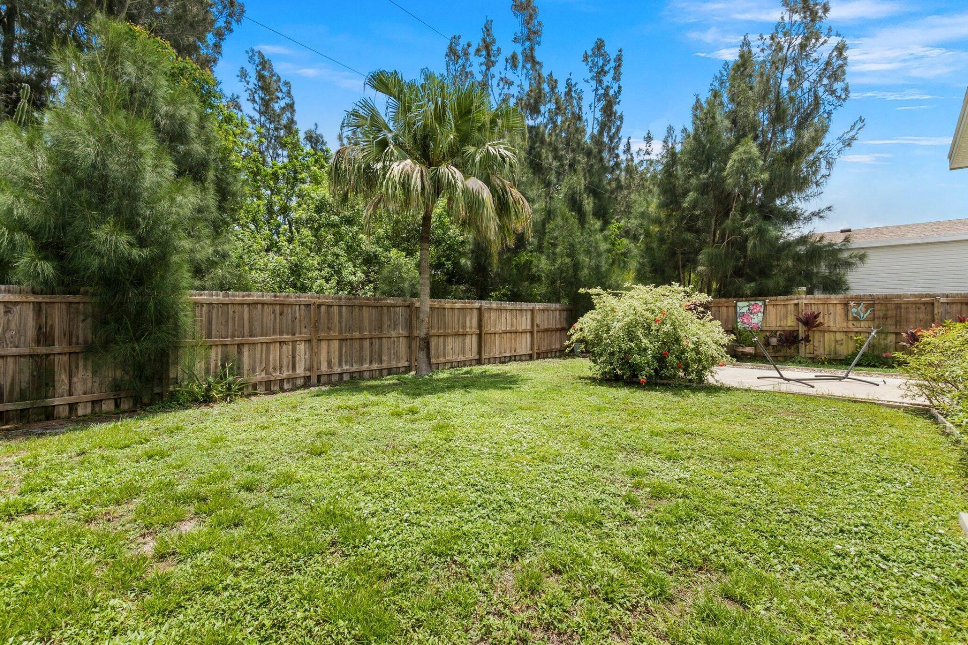 8011 SE Skylark Avenue, Hobe Sound, FL 33455 Photo
