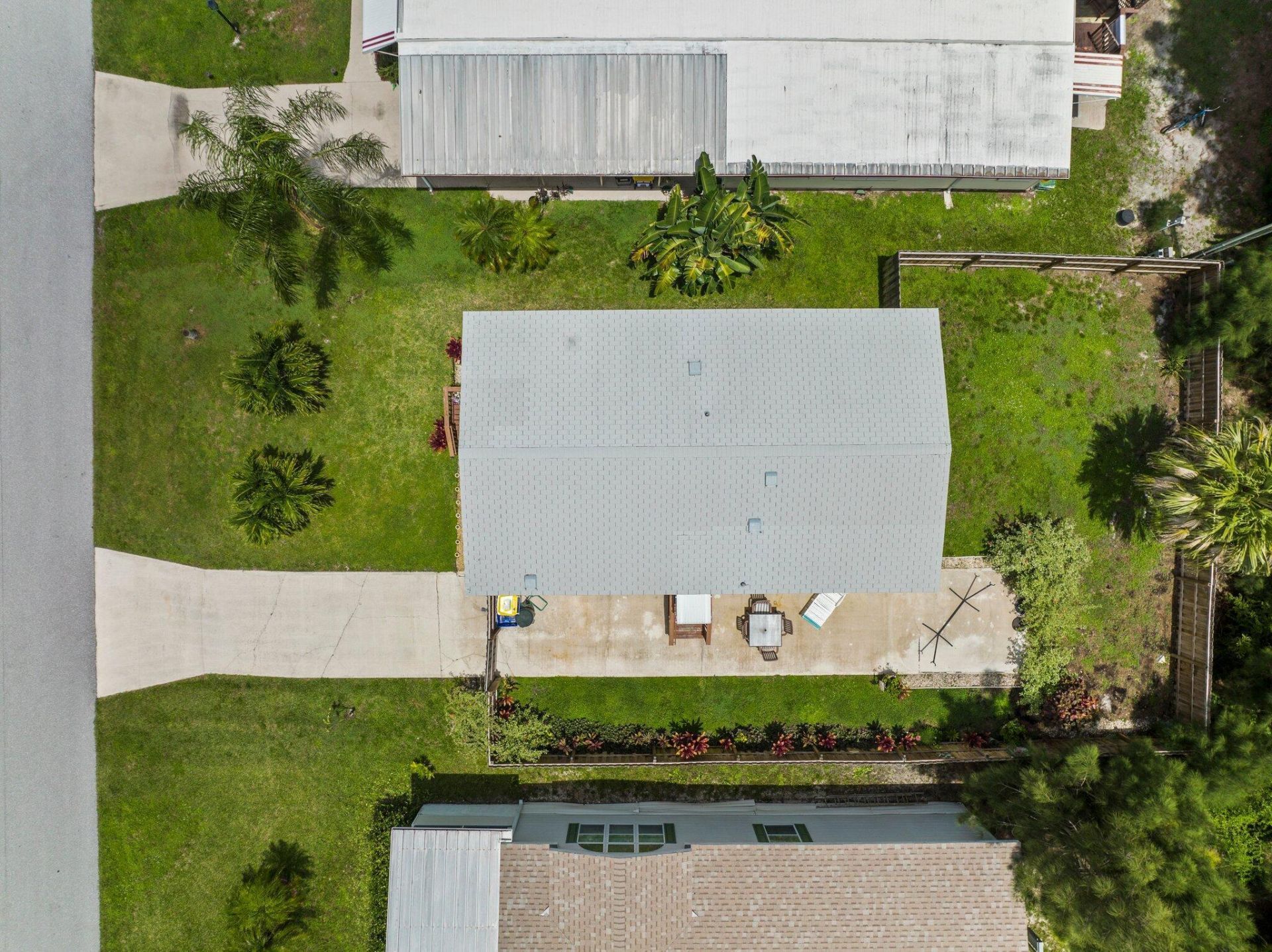 8011 SE Skylark Avenue, Hobe Sound, FL 33455 Photo