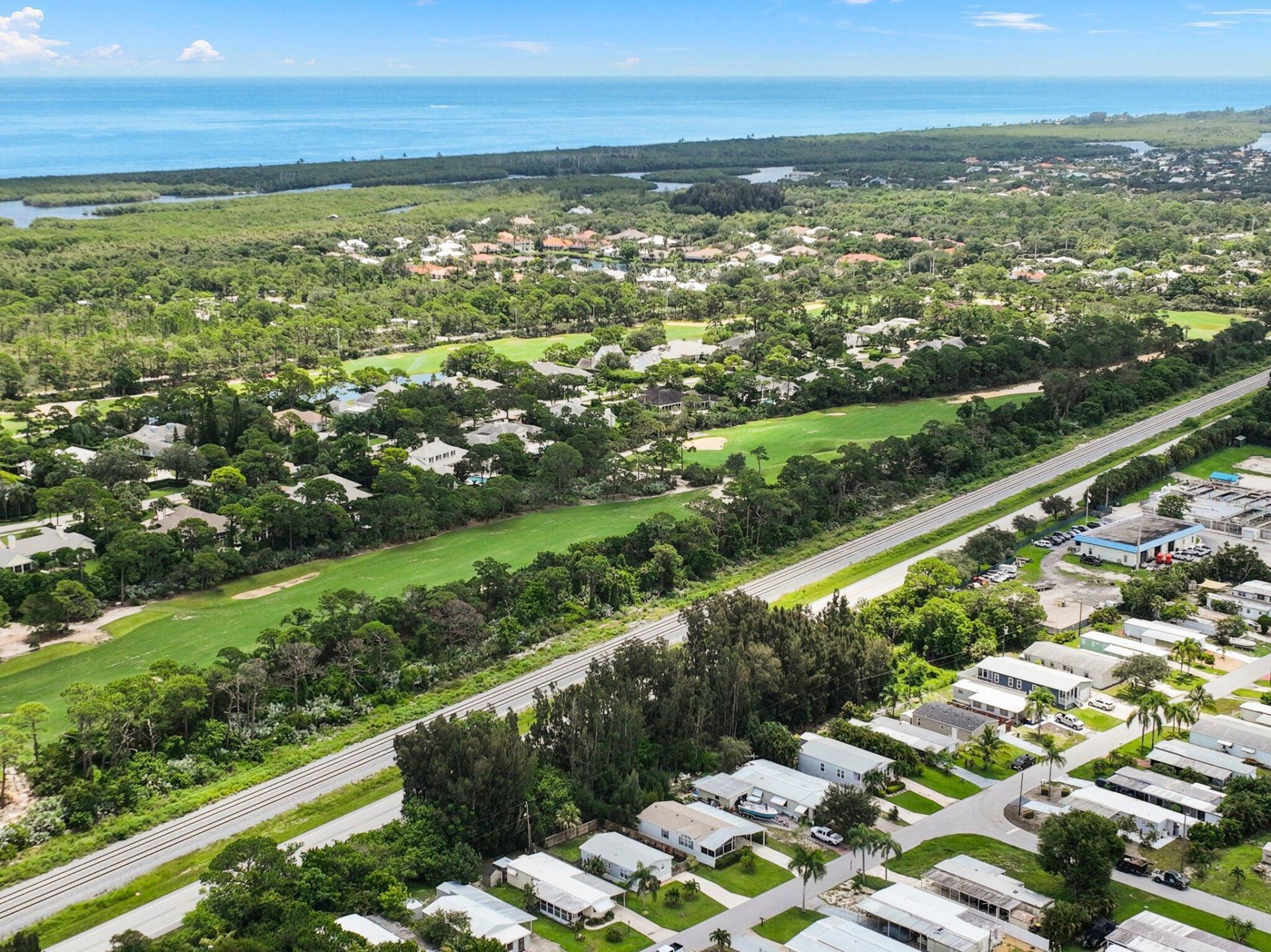 8011 SE Skylark Avenue, Hobe Sound, FL 33455 Photo