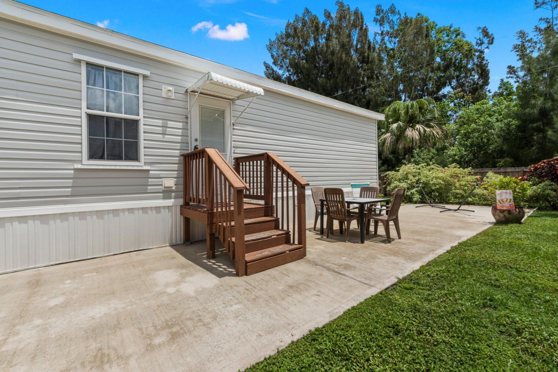 8011 SE Skylark Avenue, Hobe Sound, FL 33455 Photo