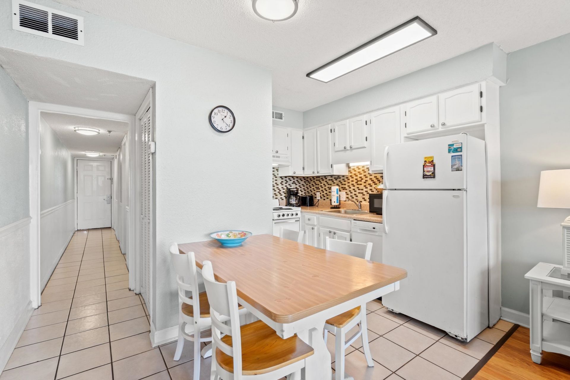 215 Atlantic Ave.  Photo 31