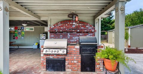 1880 Magnolia St, Gridley, CA 95948 Photo