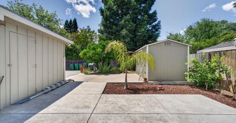 1880 Magnolia St, Gridley, CA 95948 Photo