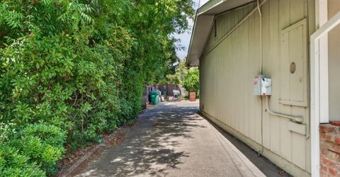 1880 Magnolia St, Gridley, CA 95948 Photo