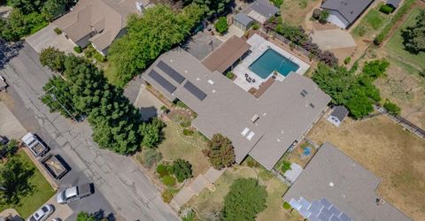1880 Magnolia St, Gridley, CA 95948 Photo