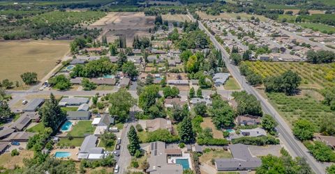 1880 Magnolia St, Gridley, CA 95948 Photo