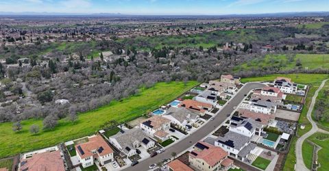4068 Whitney Vista Lane, Rocklin, CA 95677 Photo
