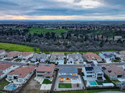 4068 Whitney Vista Lane, Rocklin, CA 95677 Photo