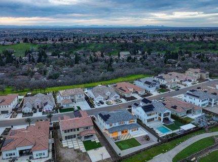 4068 Whitney Vista Lane, Rocklin, CA 95677 Photo