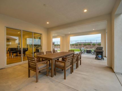 4068 Whitney Vista Lane, Rocklin, CA 95677 Photo