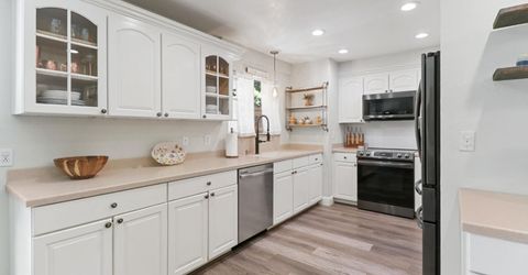 5233 Lake Knoll Ln, Fair Oaks, CA 95628 Photo