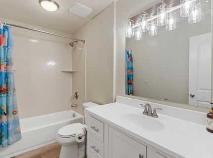 5233 Lake Knoll Ln, Fair Oaks, CA 95628 Photo