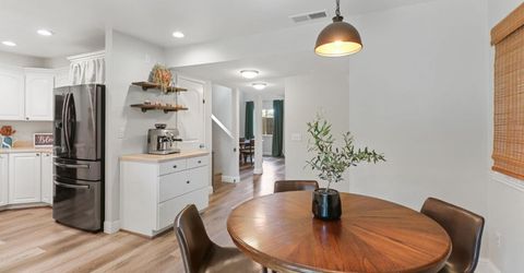 5233 Lake Knoll Ln, Fair Oaks, CA 95628 Photo