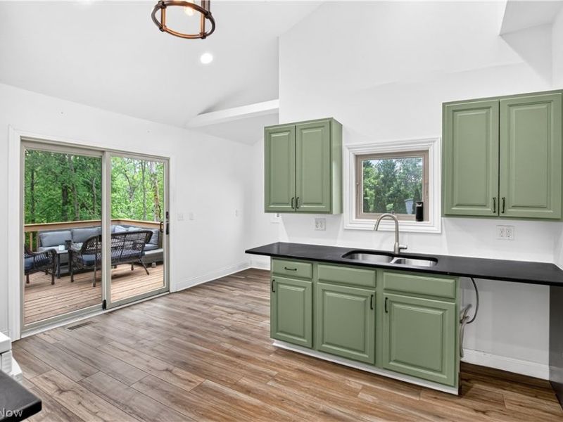 18500 Bennett Road, North Royalton, OH 44133 Photo 10