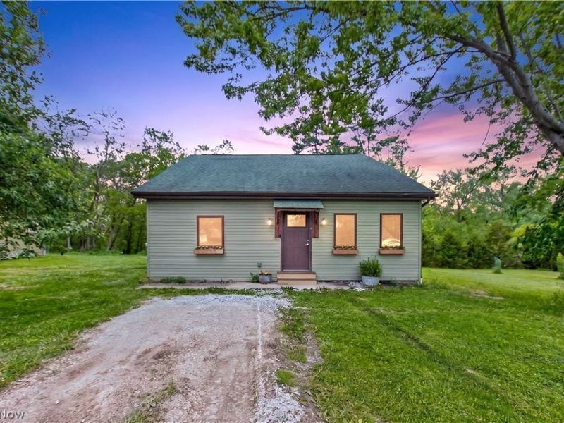 18500 Bennett Road, North Royalton, OH 44133 Photo 4