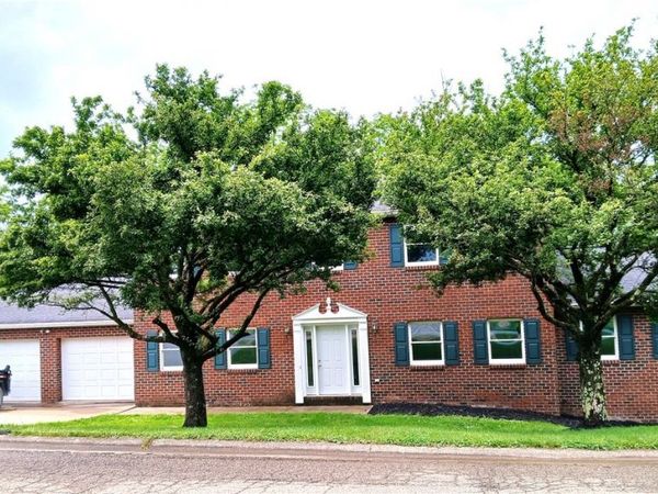 109 Martha Dr., St Clairsville, OH 43950