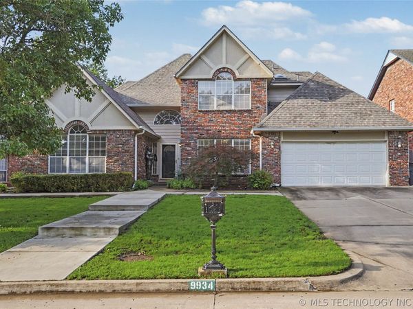 9934 E 97th Street , Tulsa, OK 74133