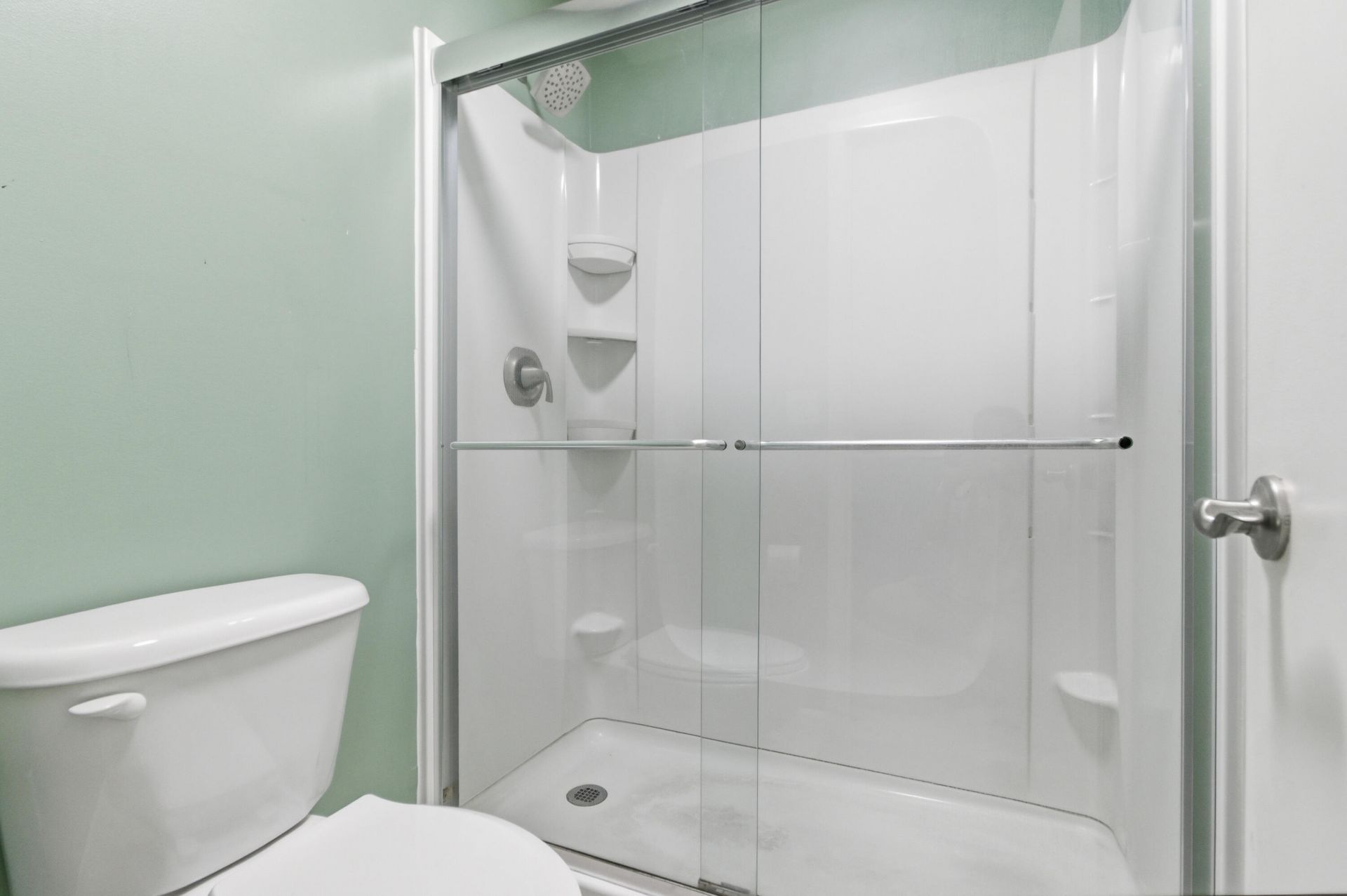 109 Salterton Street Photo 31