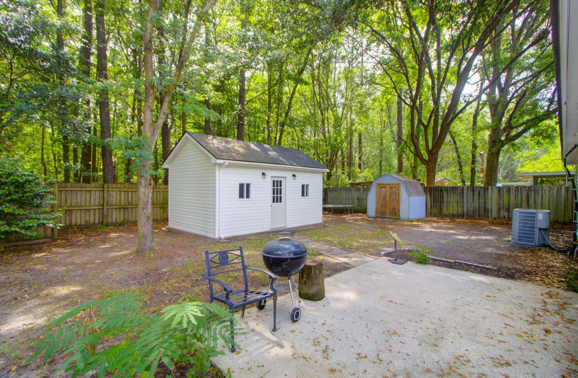 109 Salterton Street Photo 33
