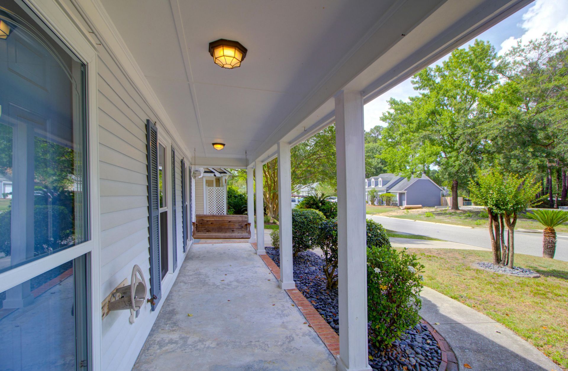 109 Salterton Street Photo 5